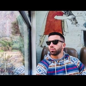 Meet your Posher, Patrick